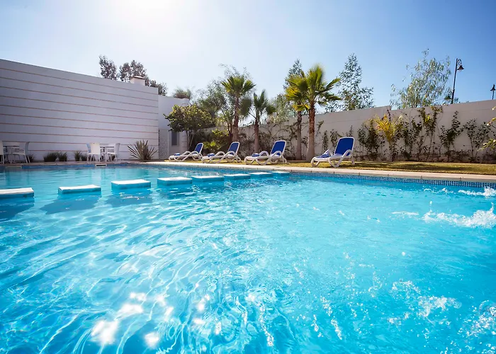 Relax Hotel Kenitra